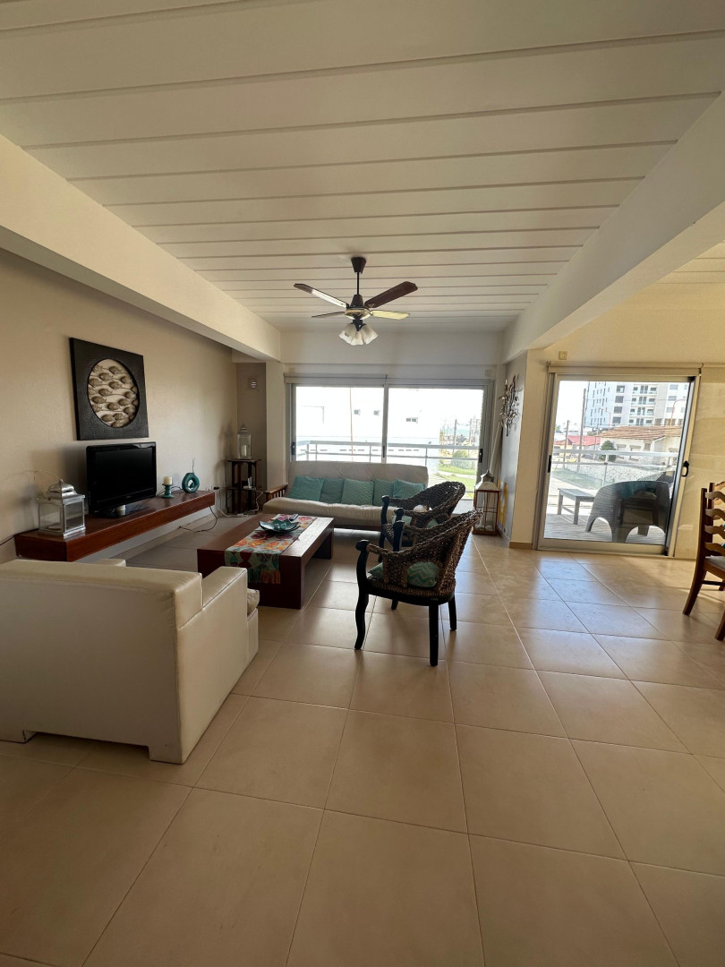 Semipiso en Venta en Huemul Y Yatasto, Monte del Este, Monte Hermoso - Bahía Blanca Propiedades | SITIO OFICIAL l