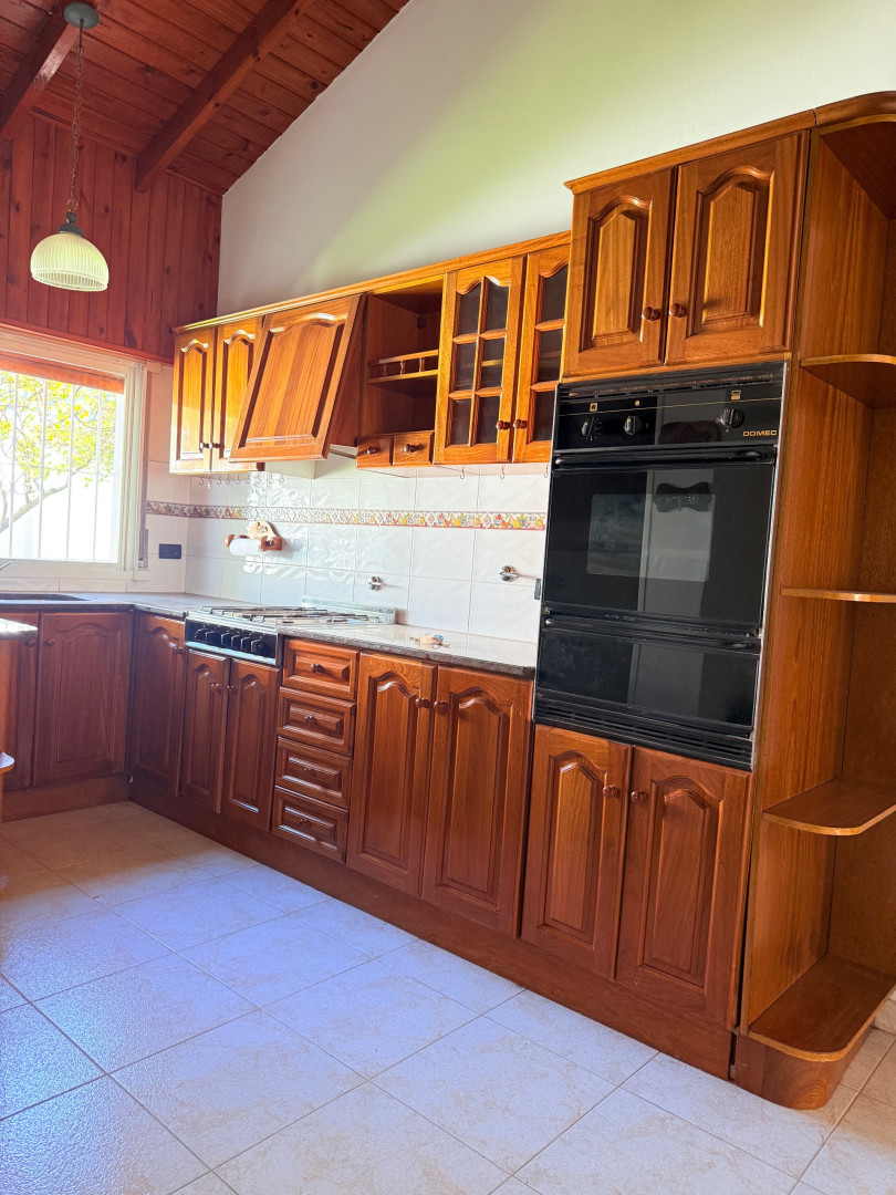 Casa en Alquiler en Nicaragua 1800, Universitario, Bahía Blanca - Bahía Blanca Propiedades | SITIO OFICIAL l