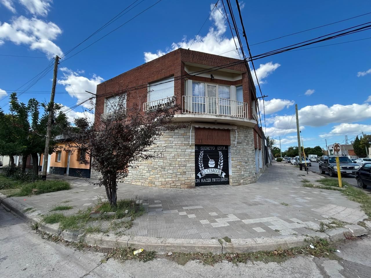 Casa en Venta en Granada Esq. Pueyrredon,  Bahía Blanca - Bahía Blanca Propiedades | SITIO OFICIAL l