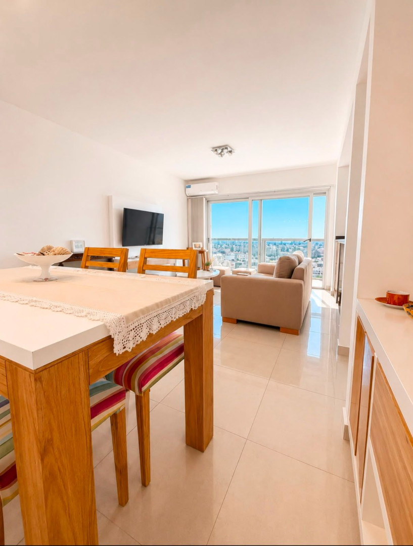 Casa en Venta en Moreno 595 Esq. Tucumán, Macrocentro, Bahía Blanca - Bahía Blanca Propiedades | SITIO OFICIAL l