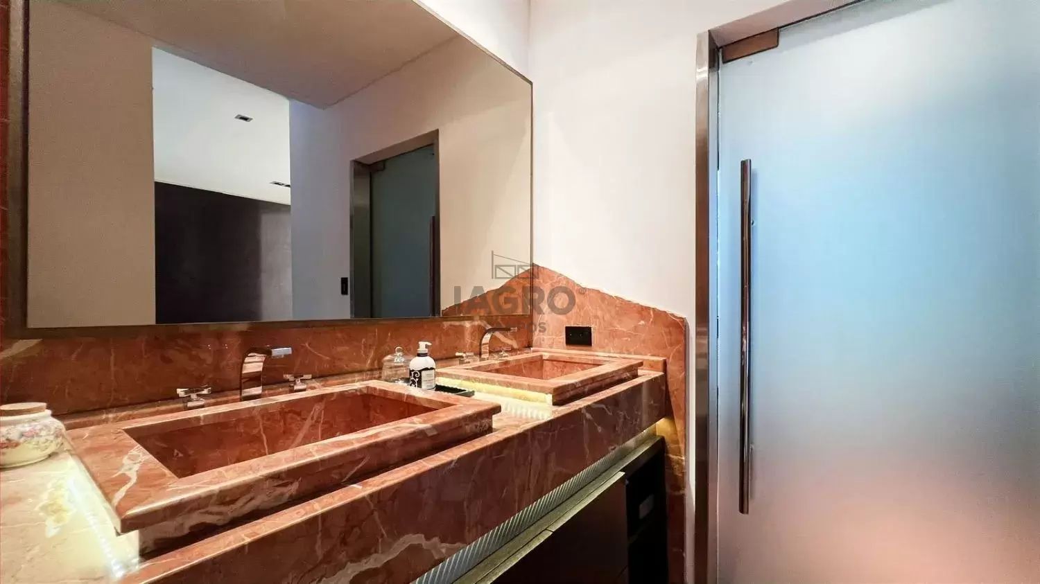 Casa en Venta en Avenida Las Acacias 524,  Pinamar - Bahía Blanca Propiedades | SITIO OFICIAL l