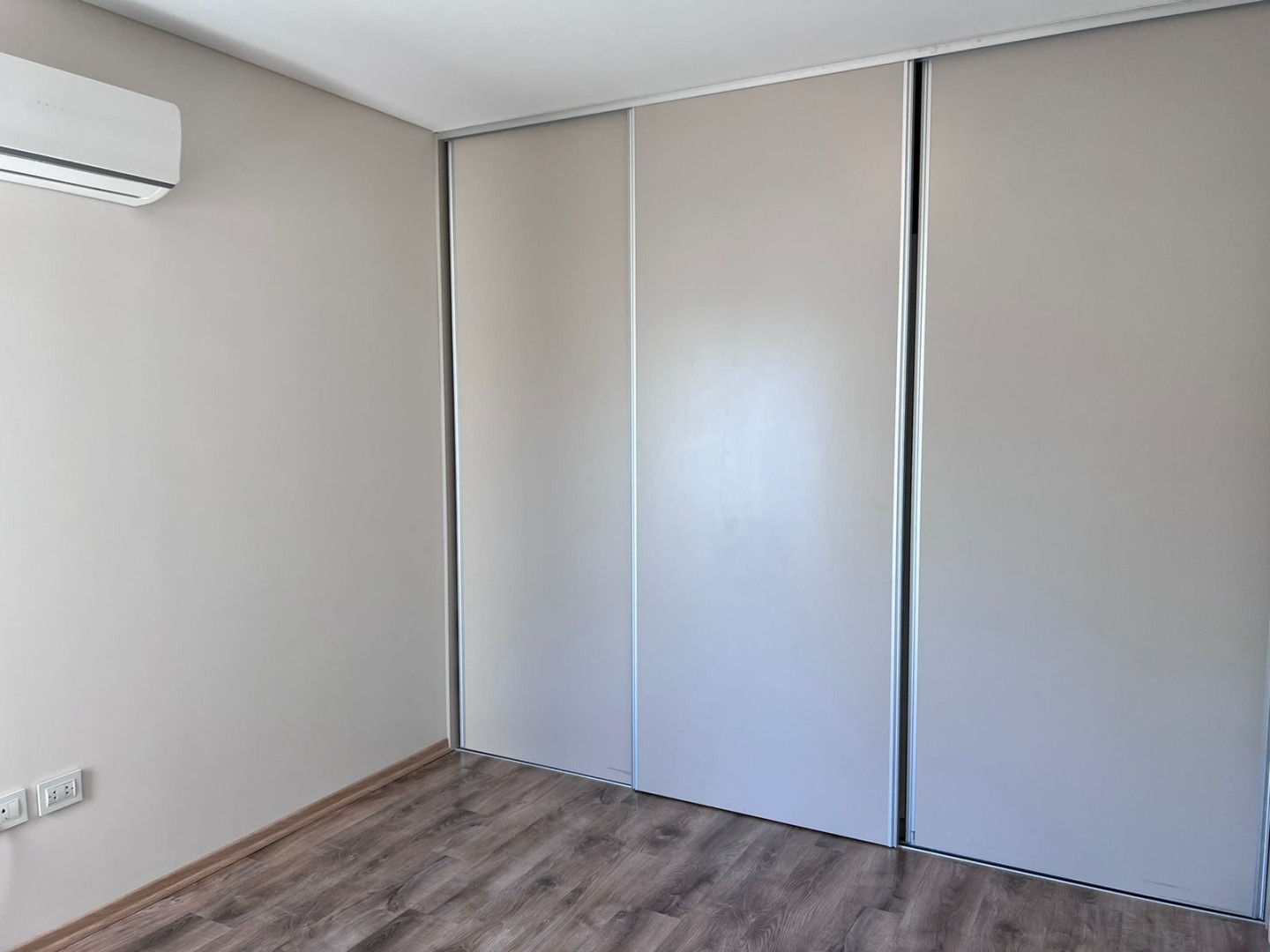 Departamento en Venta en YRIGOYEN 536 - 8 , Centro, Bahía Blanca - Bahía Blanca Propiedades | SITIO OFICIAL l