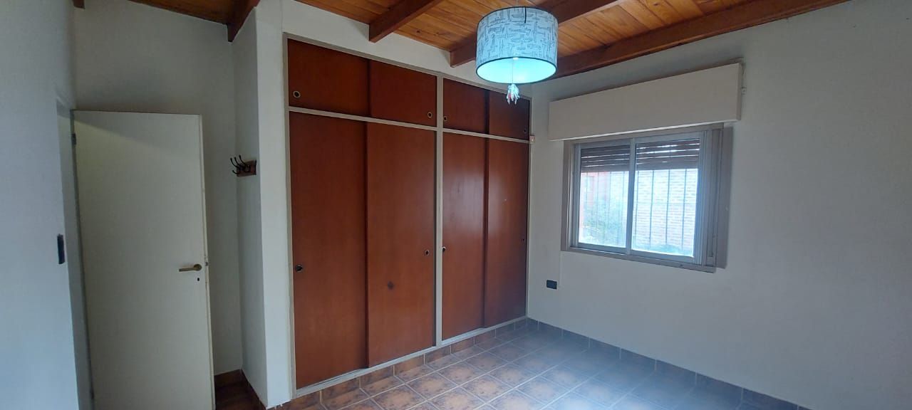 Casa en Alquiler en Nicolas Perez 13, Los Almendros, Bahía Blanca - Bahía Blanca Propiedades | SITIO OFICIAL l