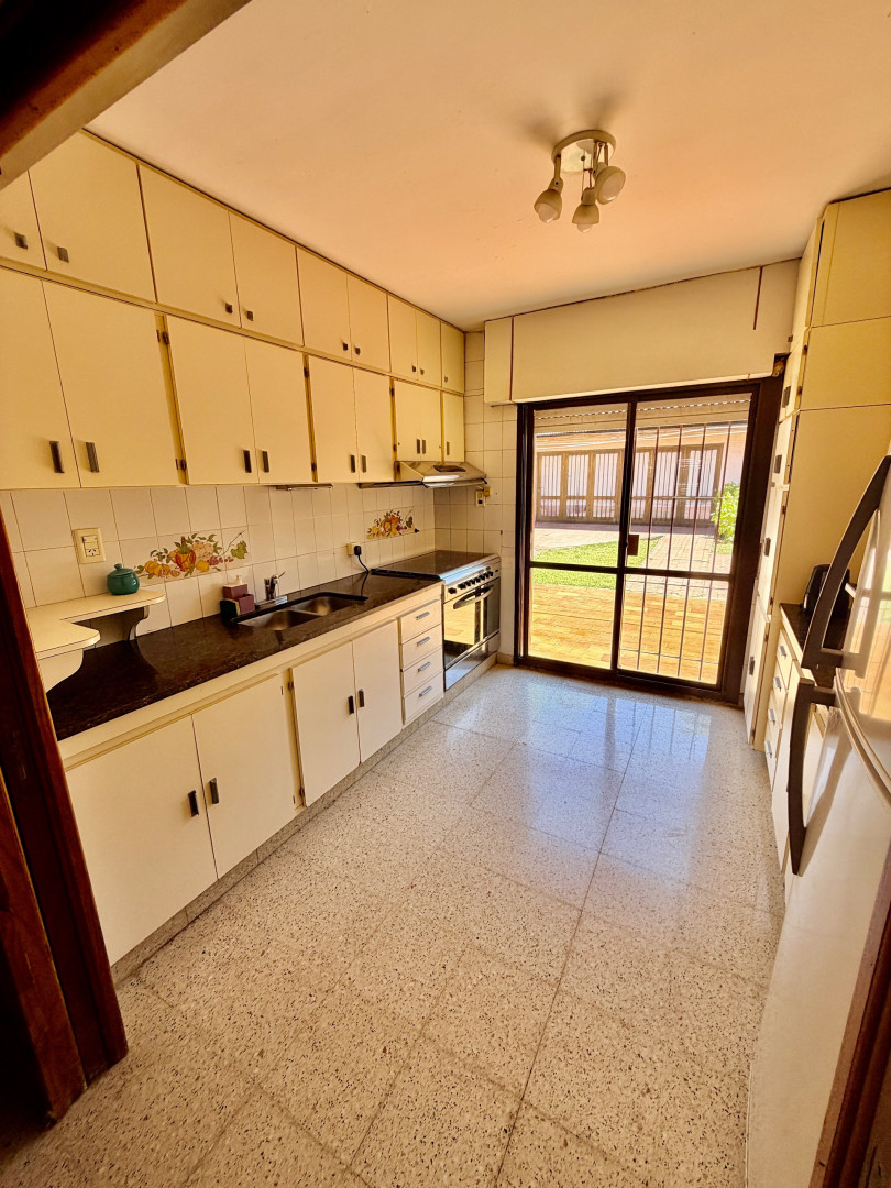 Casa en Venta en Tomas Guido 2200, Villa Delfina, Bahía Blanca - Bahía Blanca Propiedades | SITIO OFICIAL l