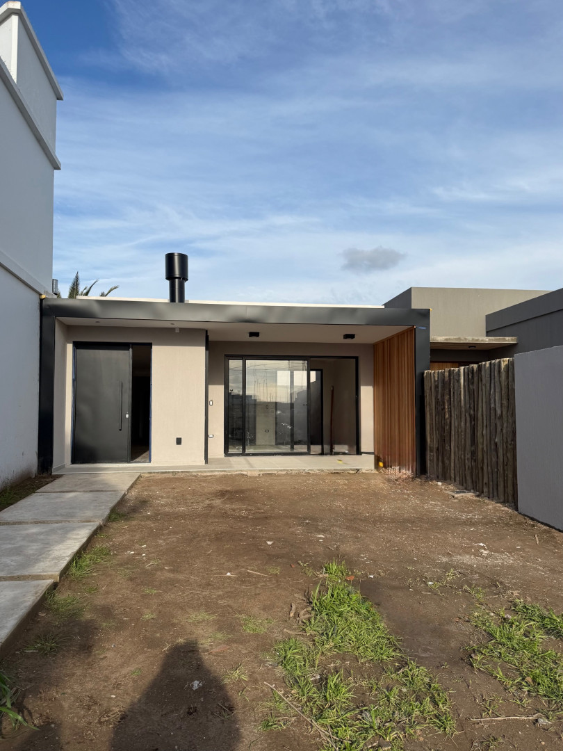 Casa en Venta en Las Heras 4175, Molina Campos, Bahía Blanca - Bahía Blanca Propiedades | SITIO OFICIAL l