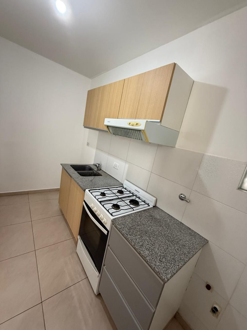 Departamento en Alquiler en CARONTI 256 9 A, Centro, Bahía Blanca - Bahía Blanca Propiedades | SITIO OFICIAL l