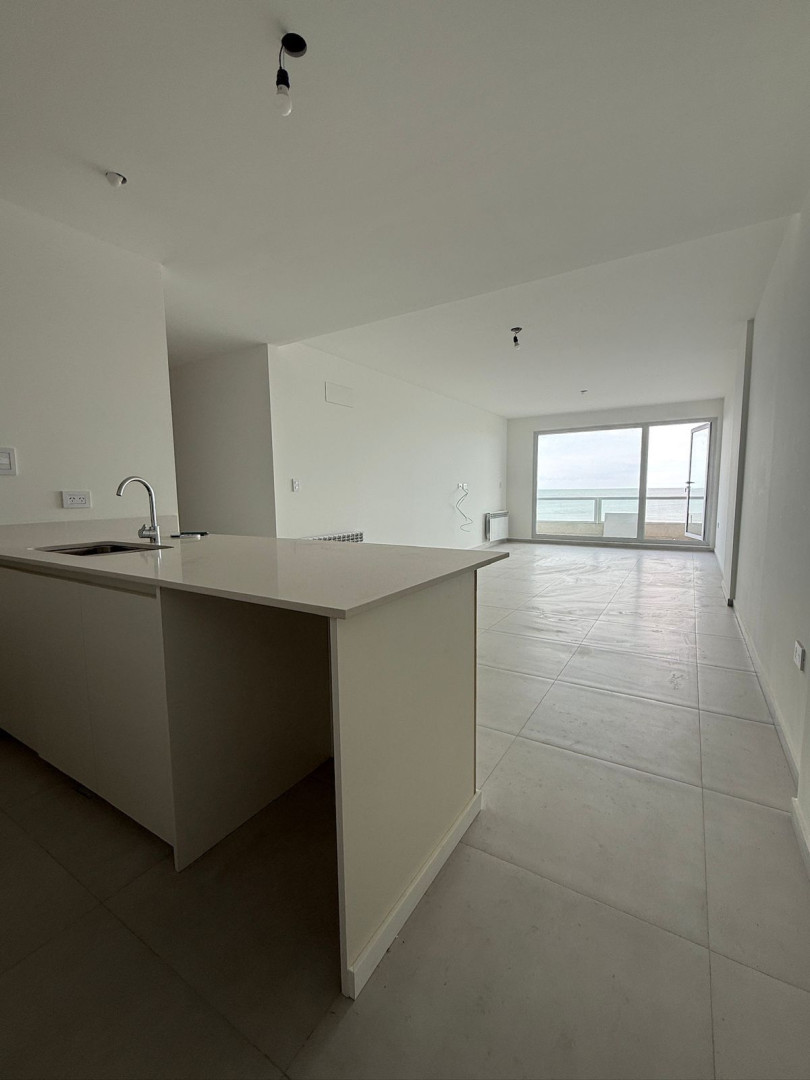 Departamento en Venta en COSTANERA ESTE 600 PISO 5 (EDIFICIO LATITUD 39), Centro, Monte Hermoso - Bahía Blanca Propiedades | SITIO OFICIAL l