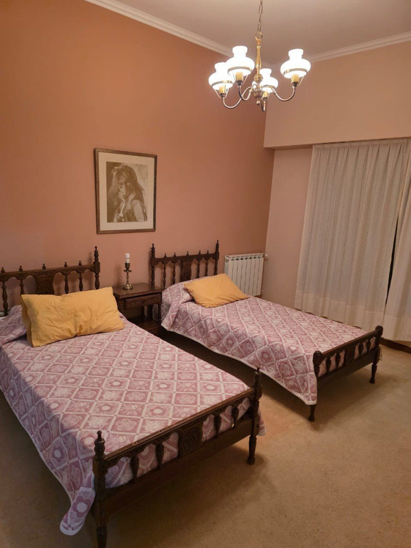 Casa en Venta en Avenida Colon 722,  Carhué - Bahía Blanca Propiedades | SITIO OFICIAL l
