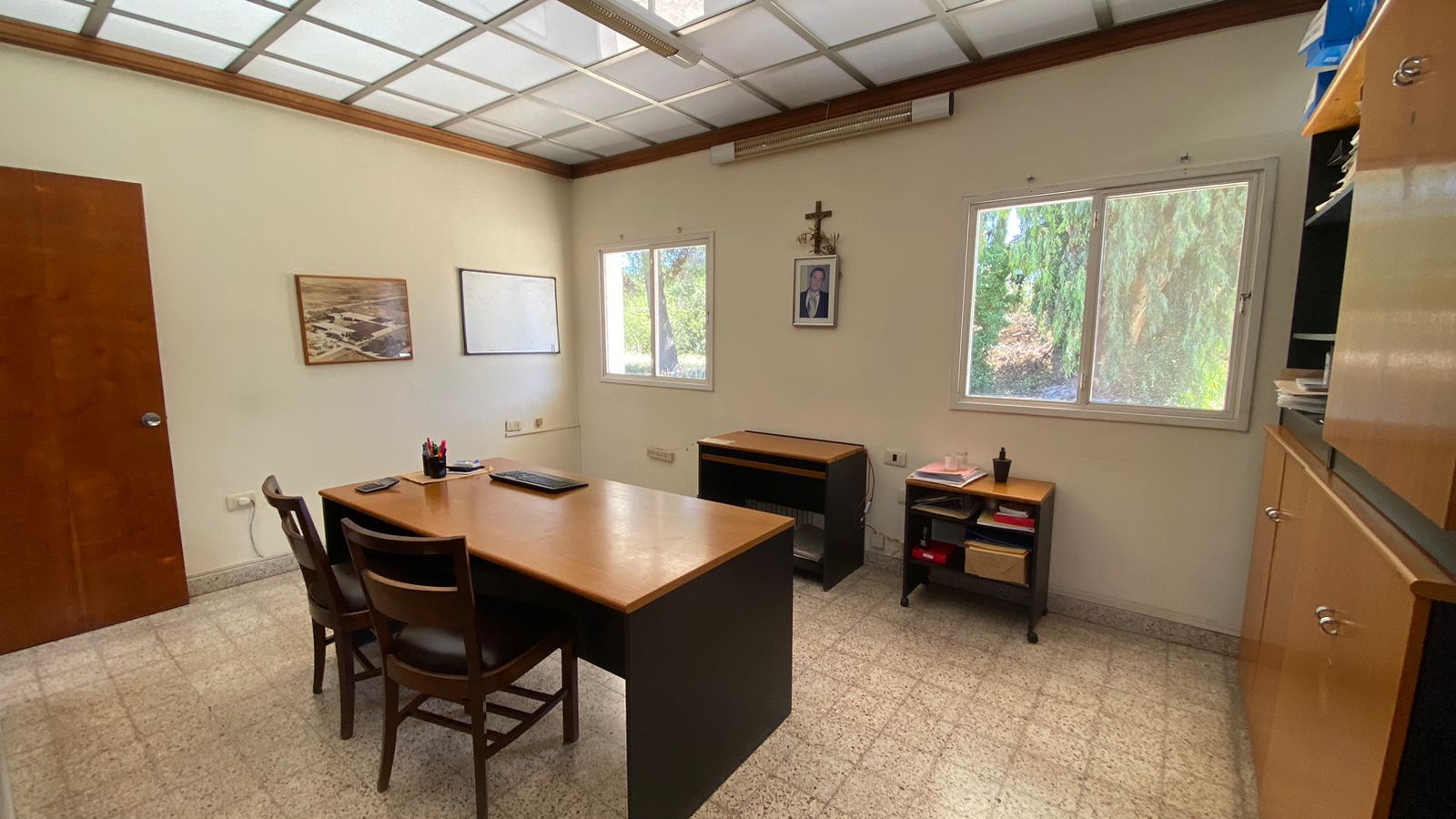 Oficina en Alquiler en Undiano 1506, San Martin, Bahía Blanca - Bahía Blanca Propiedades | SITIO OFICIAL l