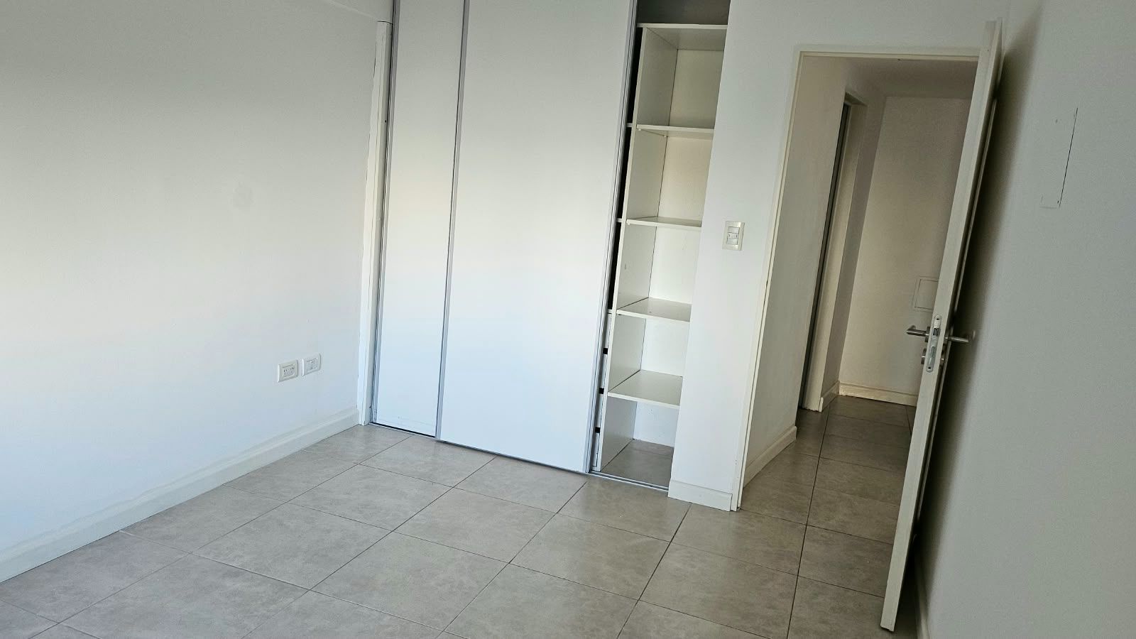 Departamento en Alquiler en Caronti 39 , Centro, Bahía Blanca - Bahía Blanca Propiedades | SITIO OFICIAL l