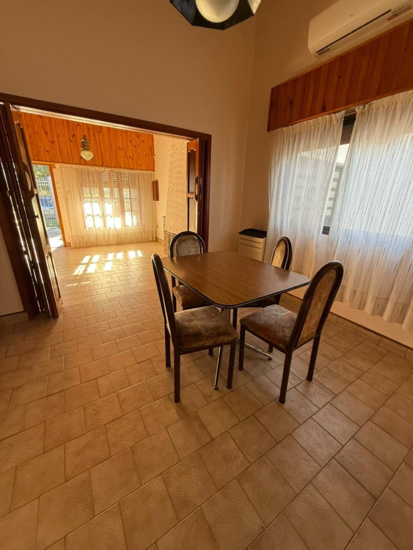 Casa en Venta en AVENIDA LA PLATA, Universitario, Bahía Blanca - Bahía Blanca Propiedades | SITIO OFICIAL l