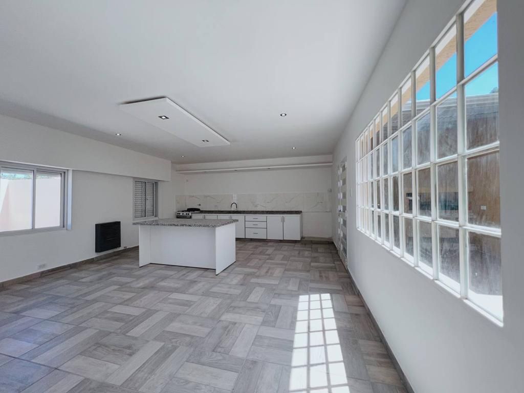Departamento en Alquiler en Emilio Rosas 2364, Villa Rosas, Bahía Blanca - Bahía Blanca Propiedades | SITIO OFICIAL l