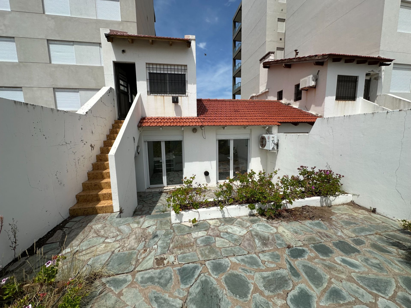 Casa en Venta en Av Peron 785,  Monte Hermoso - Bahía Blanca Propiedades | SITIO OFICIAL l