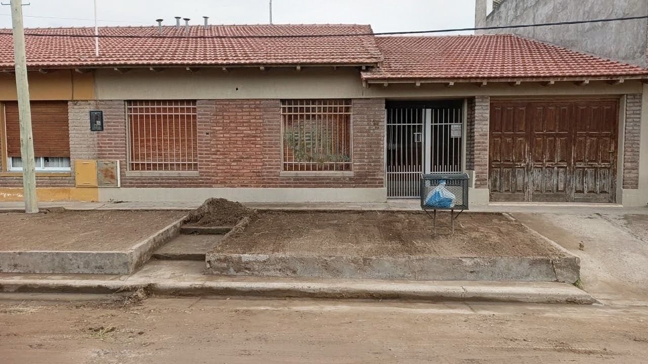 Casa en Alquiler en Almafuerte 3372, Los Alamos, Bahía Blanca - Bahía Blanca Propiedades | SITIO OFICIAL l