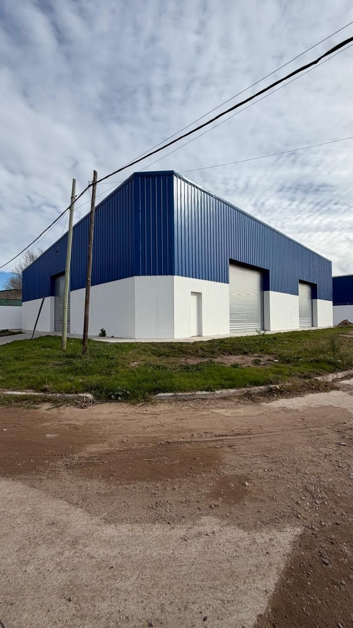 Galpón en Alquiler en Pablo Acosta Y Bolivia, Mara, Bahía Blanca - Bahía Blanca Propiedades | SITIO OFICIAL l