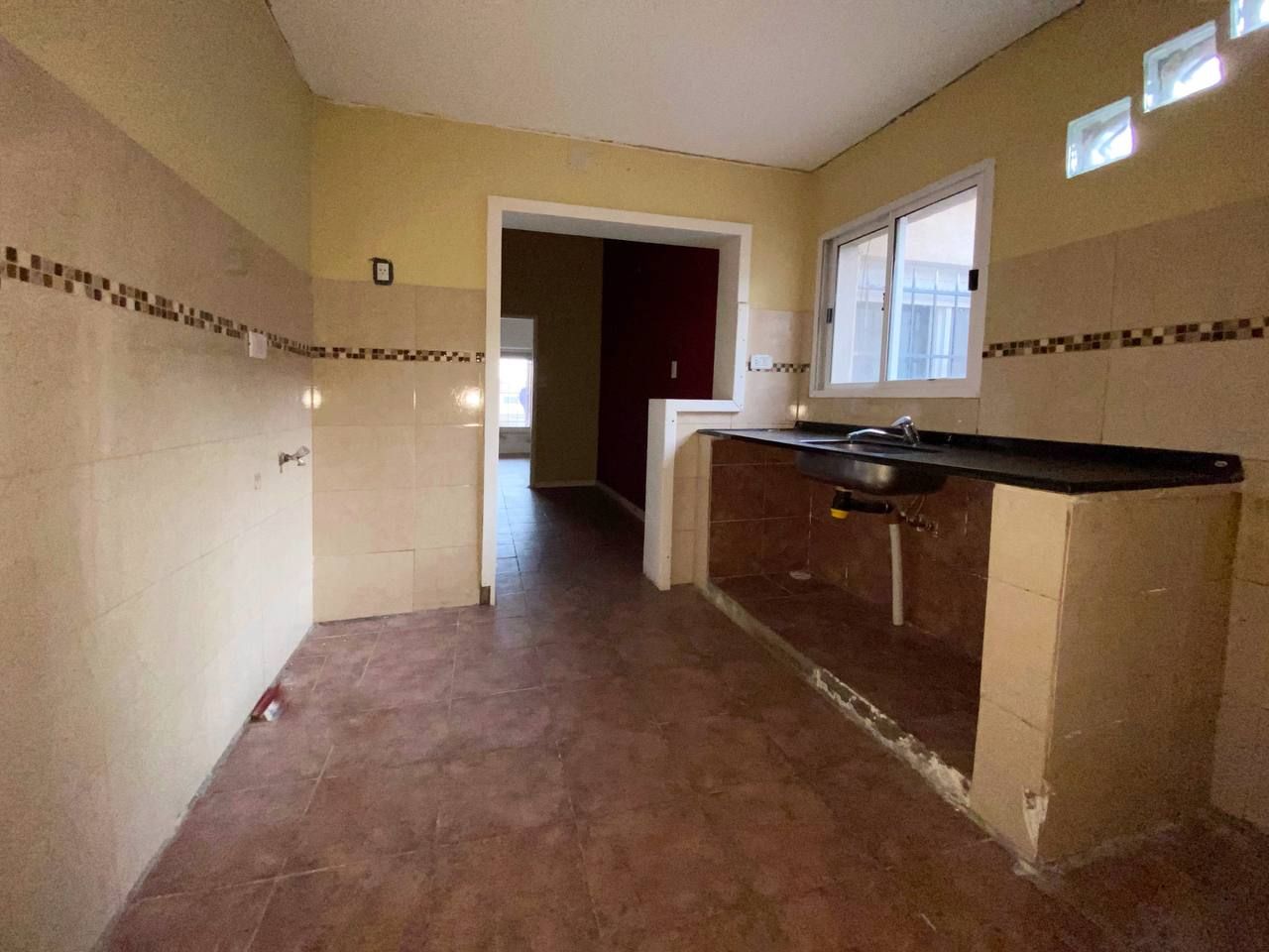 Casa en Venta en Sixto Laspiur 1800, Kilometro 5, Bahía Blanca - Bahía Blanca Propiedades | SITIO OFICIAL l