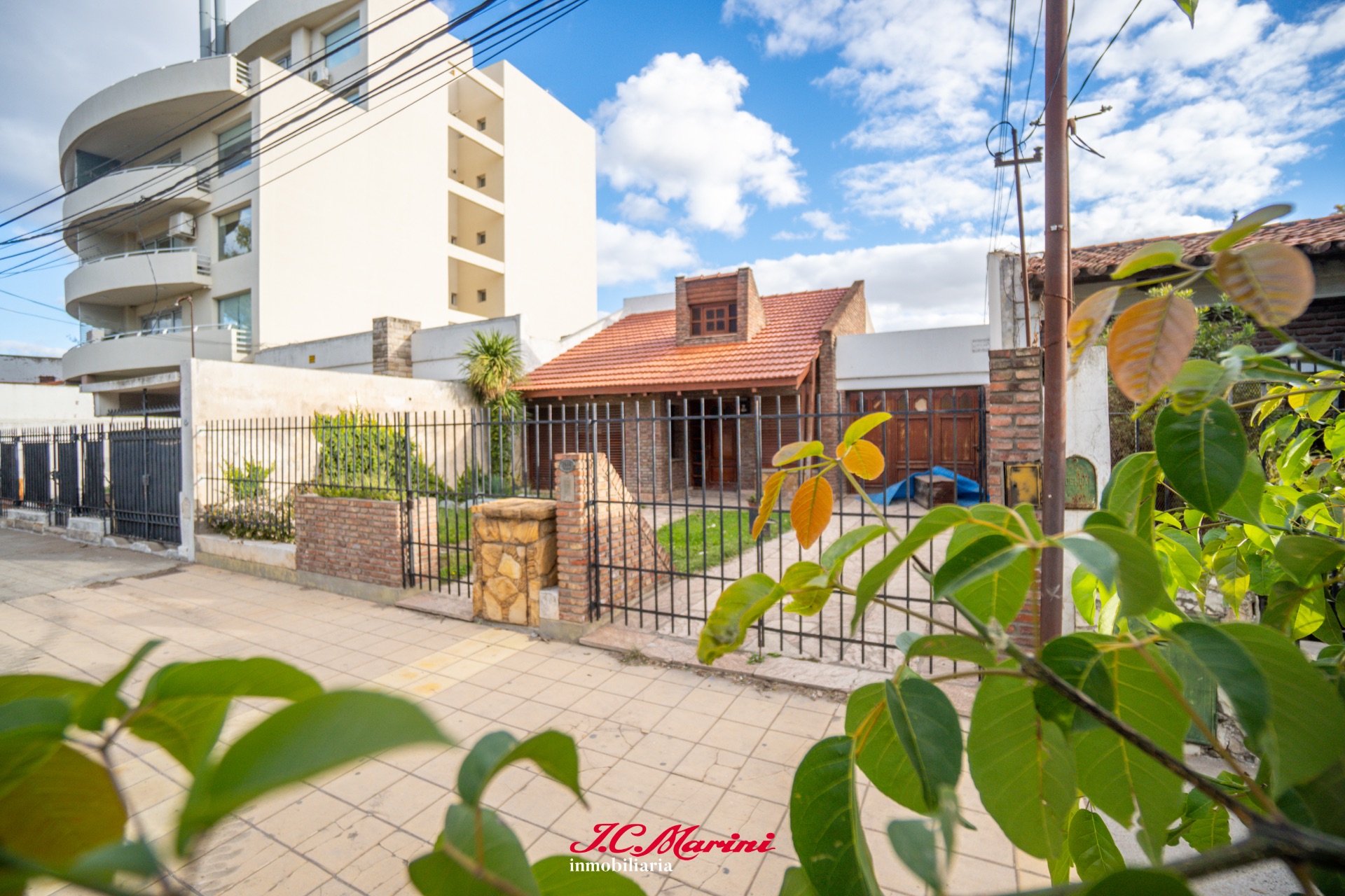 Casa en Venta en Av Alem 1646, San Cayetano, Bahía Blanca - Bahía Blanca Propiedades | SITIO OFICIAL l