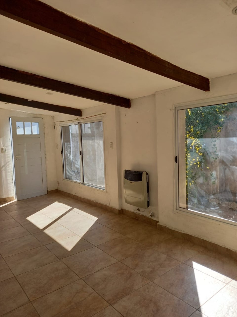 Casa en Venta en Piedrabuena 136, Villa Mitre, Bahía Blanca - Bahía Blanca Propiedades | SITIO OFICIAL l