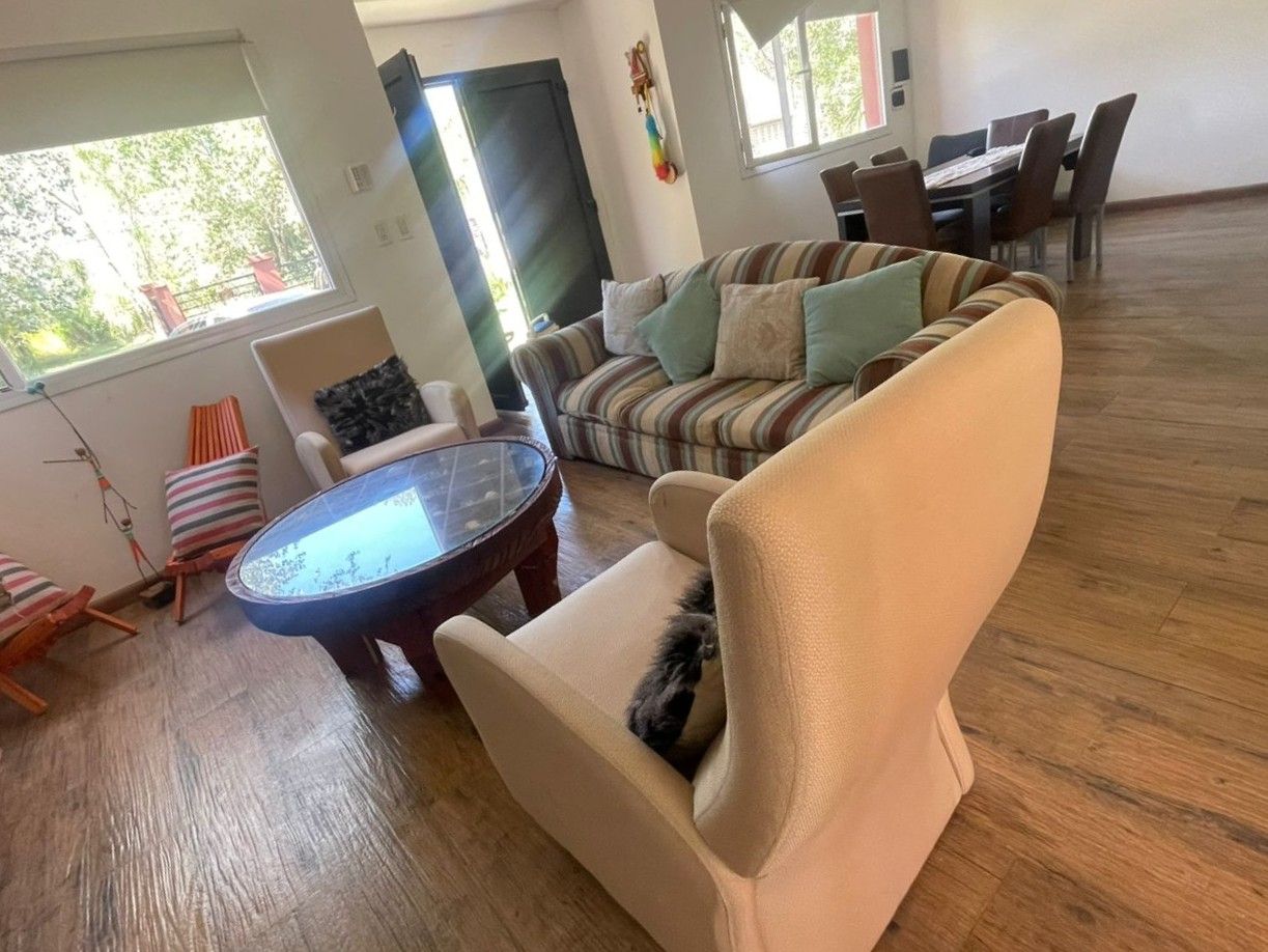 Casa en Venta en Calle 44 Entre Calles 31 Y 33,  Balneario Reta - Bahía Blanca Propiedades | SITIO OFICIAL l