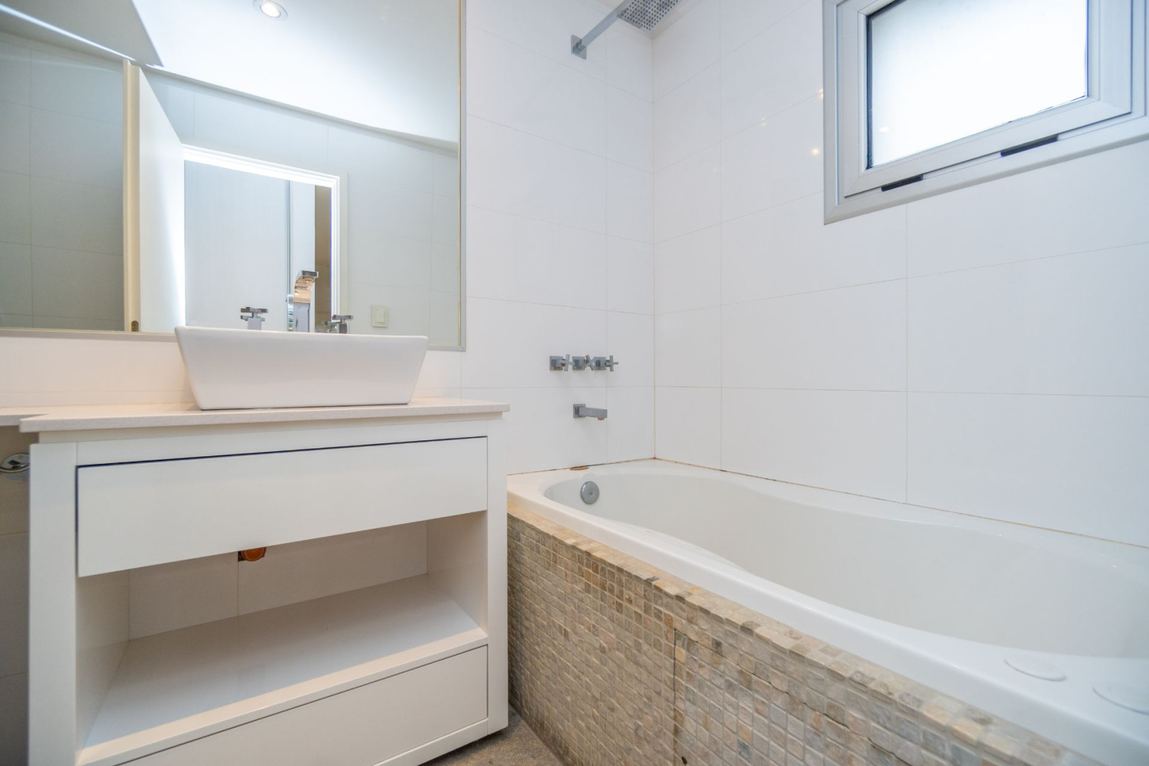 Piso en Alquiler en Belgrano 379,  Bahía Blanca - Bahía Blanca Propiedades | SITIO OFICIAL l
