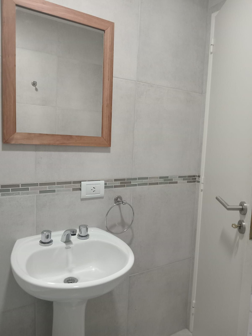 Departamento en Alquiler en Caronti 190, Centro, Bahía Blanca - Bahía Blanca Propiedades | SITIO OFICIAL l