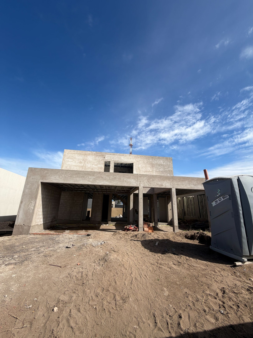 Casa en Venta en Profesora Herminia Abat 677, Altos de la Bahia, Bahía Blanca - Bahía Blanca Propiedades | SITIO OFICIAL l