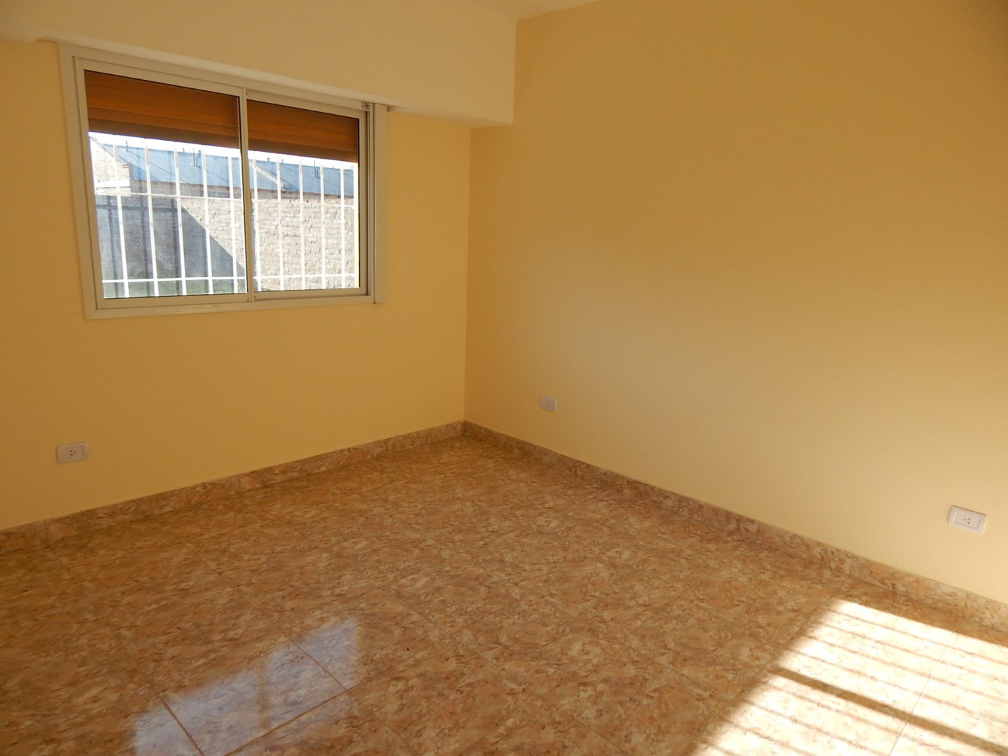 Casa en Venta en TERRADA 3667, Centro Inquilinos, Bahía Blanca - Bahía Blanca Propiedades | SITIO OFICIAL l