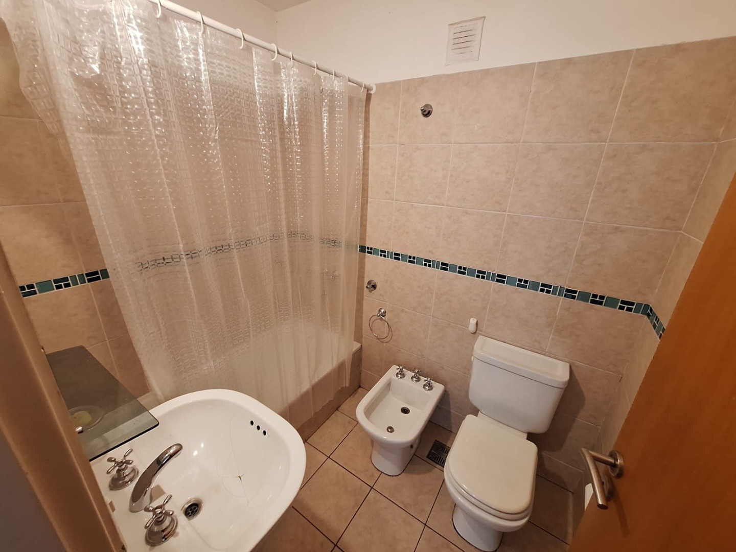Departamento en Alquiler en Las Heras 340, Centro, Bahía Blanca - Bahía Blanca Propiedades | SITIO OFICIAL l