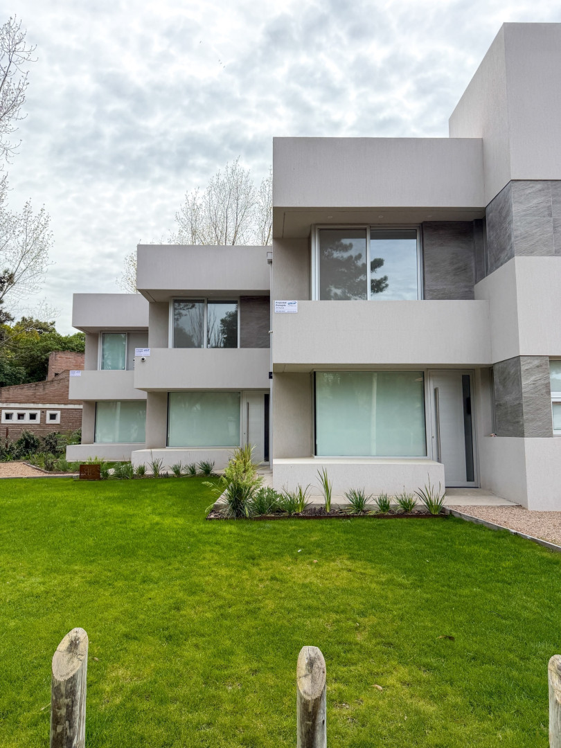 Duplex en Venta en Los Camarones Y Delfines , Las Dunas, Monte Hermoso - Bahía Blanca Propiedades | SITIO OFICIAL l