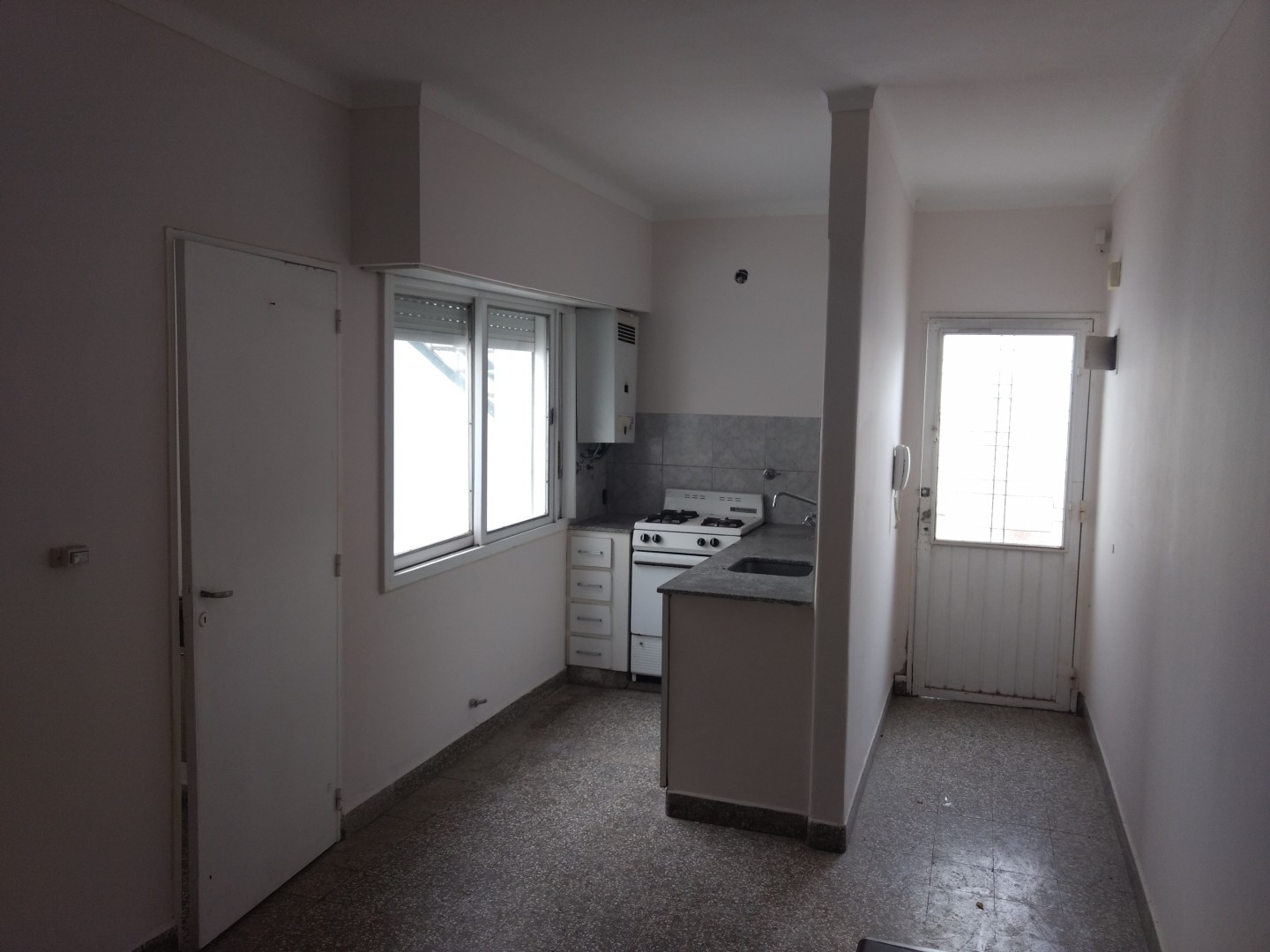 Departamento en Alquiler en 14 De Julio 139, Villa Mitre, Bahía Blanca - Bahía Blanca Propiedades | SITIO OFICIAL l