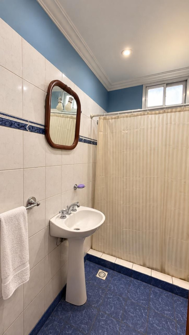 Casa + Departamento en Venta en C. MALLEA 900, Villa del Parque, Bahía Blanca - Bahía Blanca Propiedades | SITIO OFICIAL l
