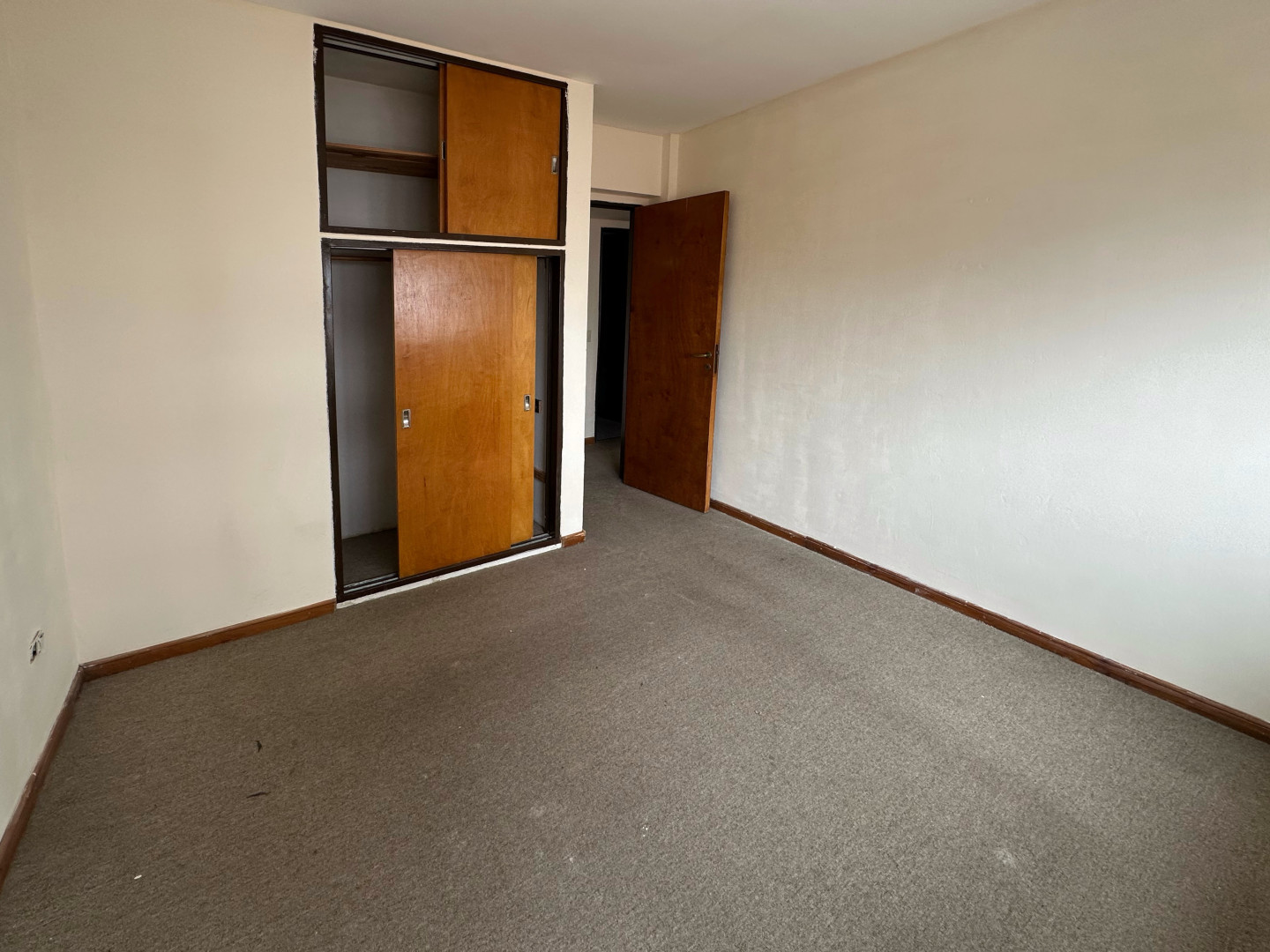 Departamento en Alquiler en Lamadrid 500, Centro, Bahía Blanca - Bahía Blanca Propiedades | SITIO OFICIAL l