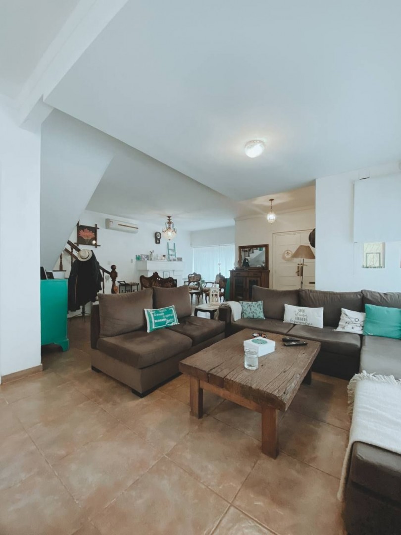 Casa en Venta en Ingeniero Luiggi E Italia, Pedro Pico, Bahía Blanca - Bahía Blanca Propiedades | SITIO OFICIAL l