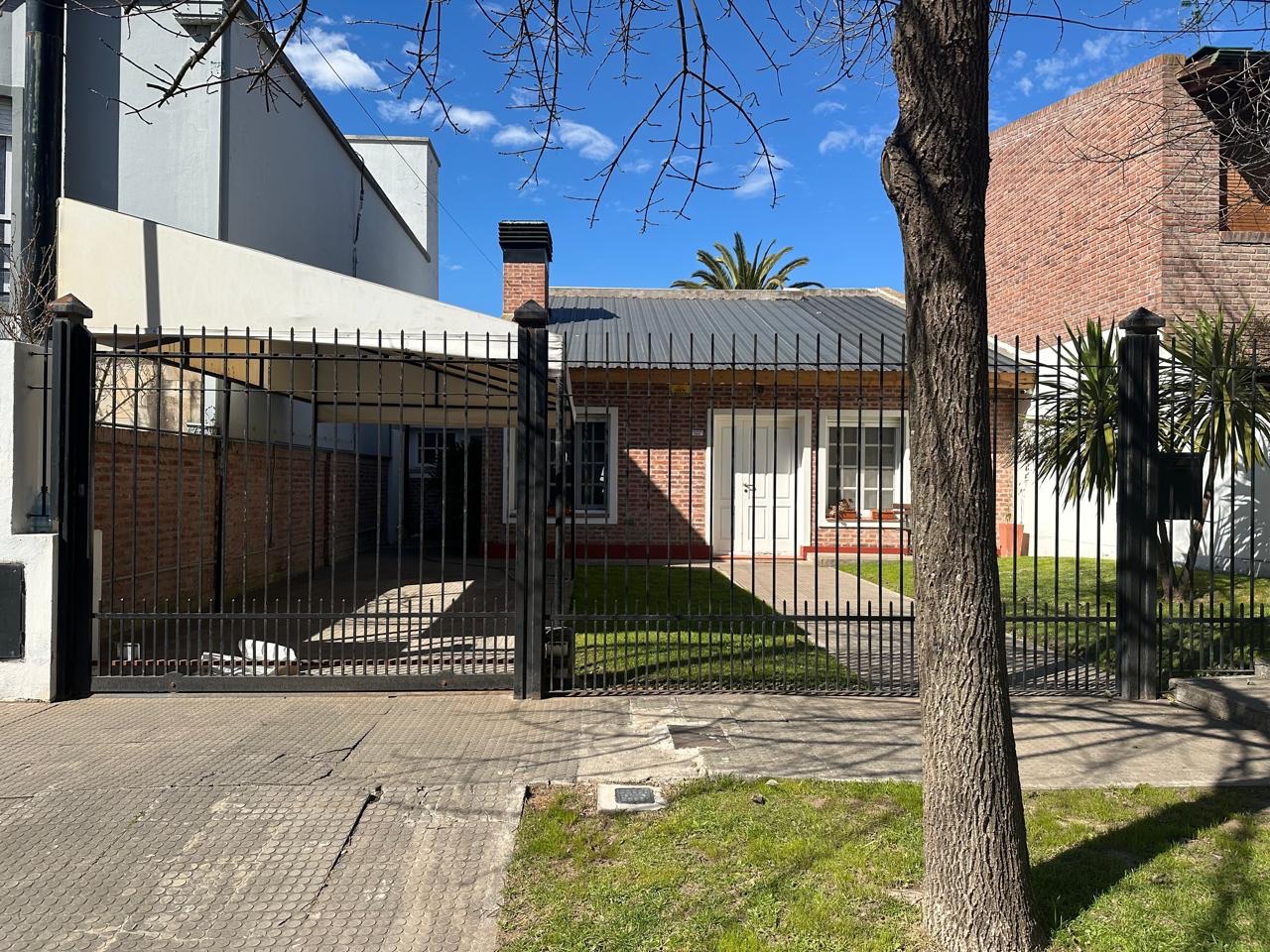 Casa en Venta en Leon De Iraeta , Altos de Palihue, Bahía Blanca - Bahía Blanca Propiedades | SITIO OFICIAL l