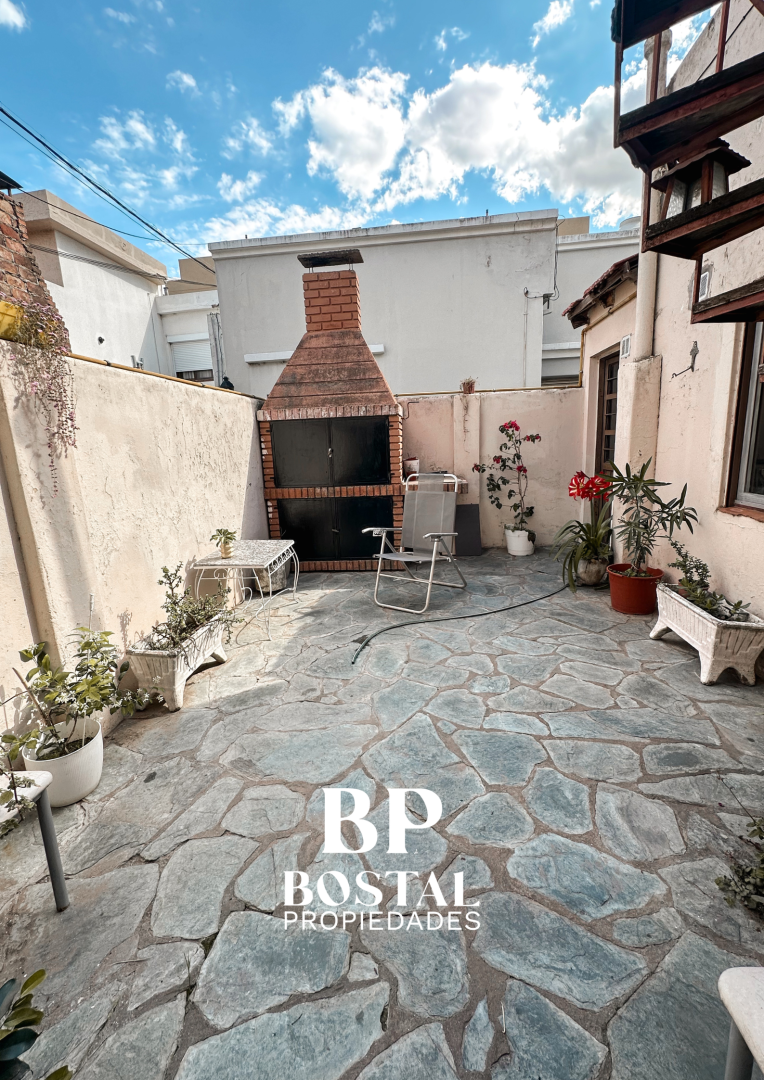 Casa en Venta en 12 De Octubre 258, Napostá, Bahía Blanca - Bahía Blanca Propiedades | SITIO OFICIAL l