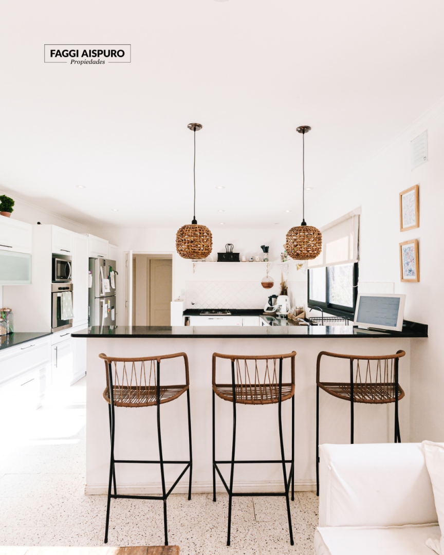 Casa en Venta en Rodolfo Kusch 1000, La Reserva, Bahía Blanca - Bahía Blanca Propiedades | SITIO OFICIAL l