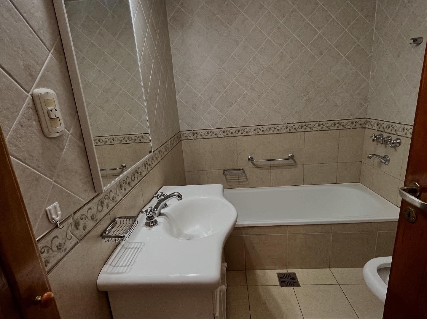 Casa en Venta en Tucumán 300, Centro, Bahía Blanca - Bahía Blanca Propiedades | SITIO OFICIAL l