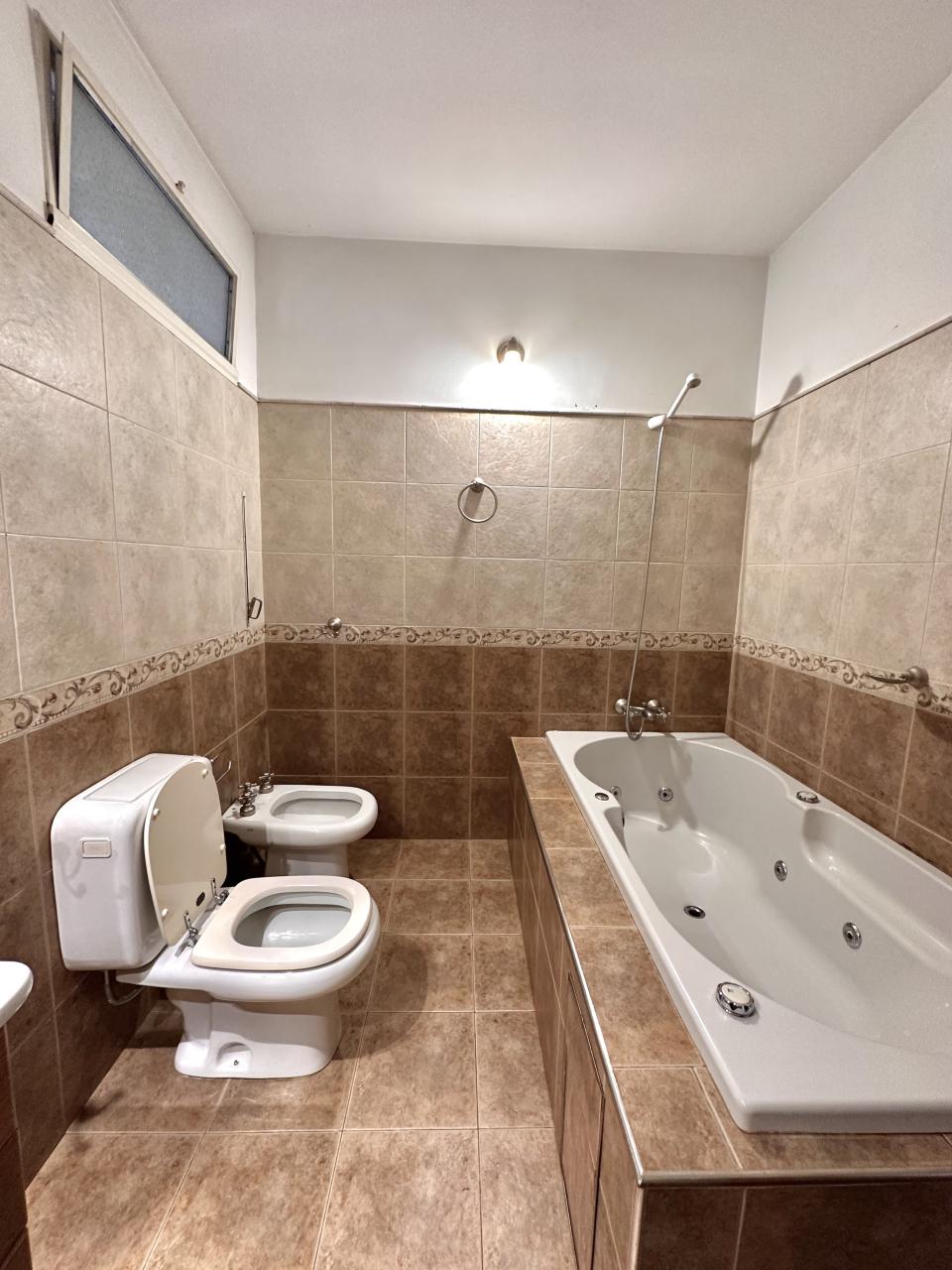 Casa en Venta en 9 De Julio 1058, Pacifico, Bahía Blanca - Bahía Blanca Propiedades | SITIO OFICIAL l