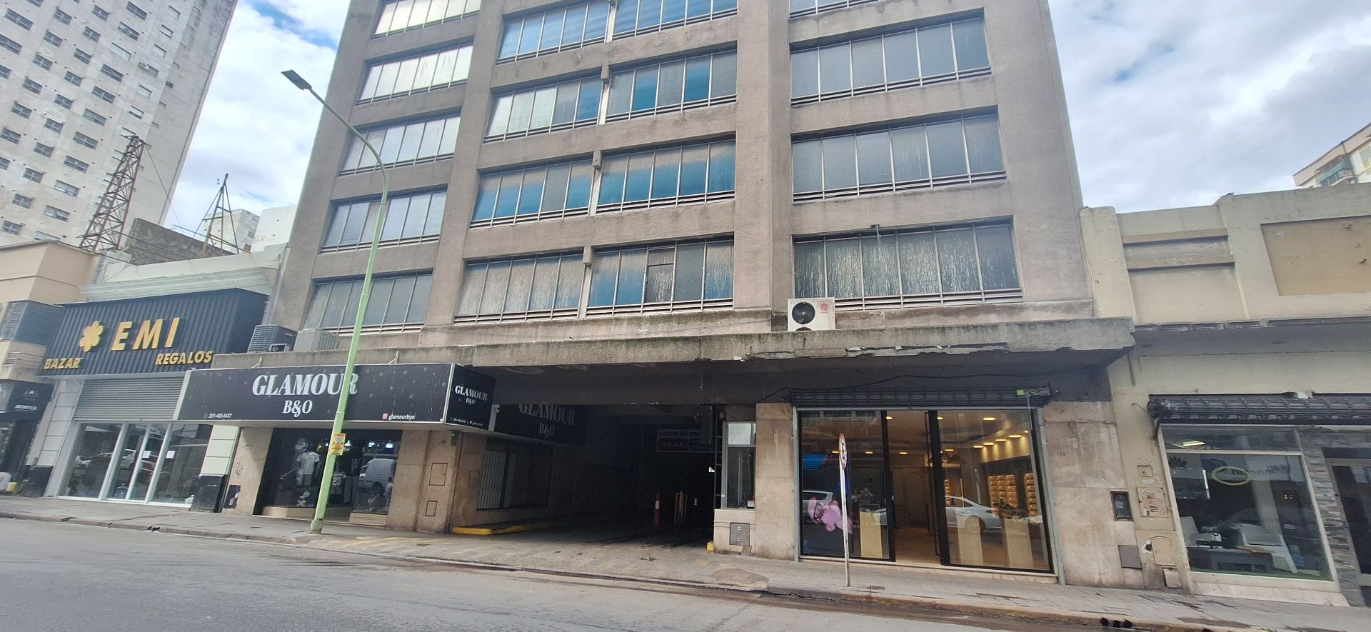 Cochera en Venta en San Martin 166 , Centro, Bahía Blanca - Bahía Blanca Propiedades | SITIO OFICIAL l
