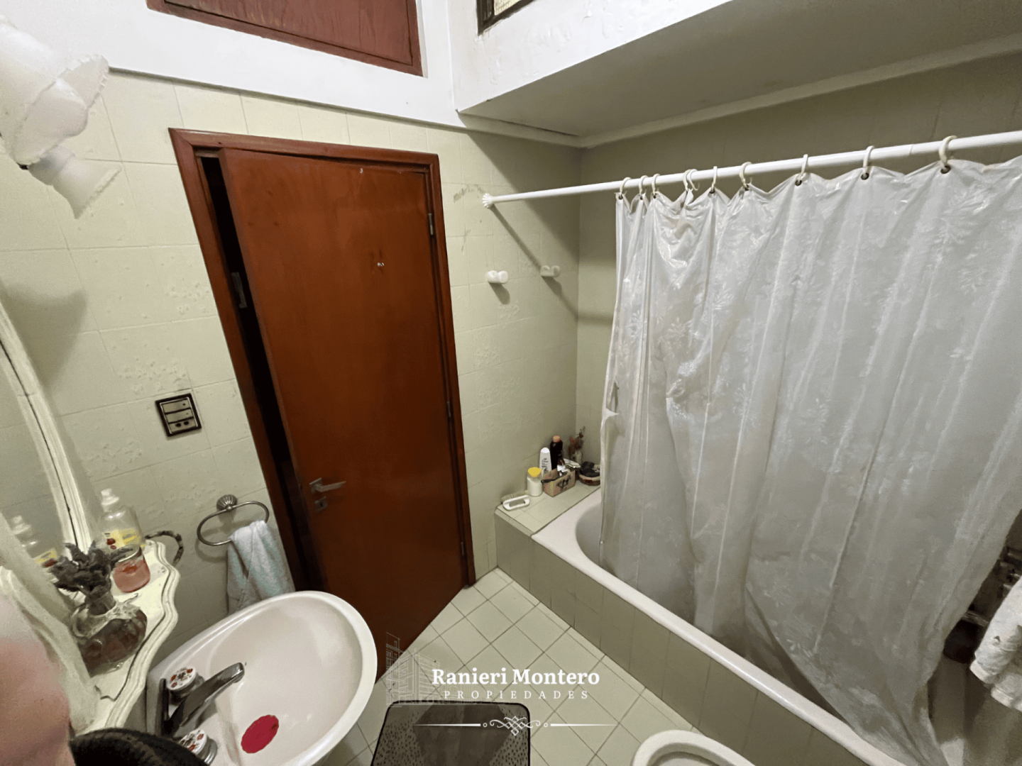 Casa en Venta en Remedios De Escalada 800,  Punta Alta - Bahía Blanca Propiedades | SITIO OFICIAL l