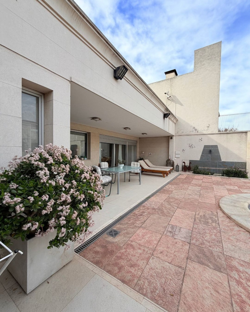Casa en Alquiler en Viamonte 1736,  Bahía Blanca - Bahía Blanca Propiedades | SITIO OFICIAL l
