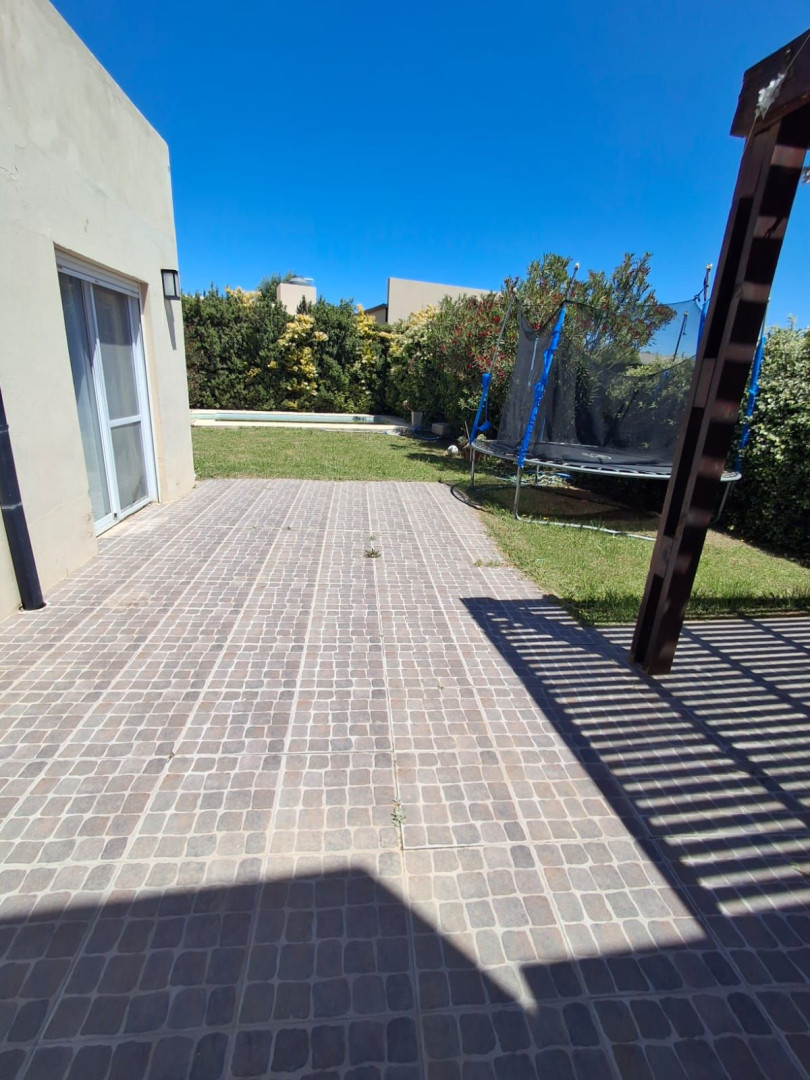 Casa en Venta en Rosales 4000, San Agustin, Bahía Blanca - Bahía Blanca Propiedades | SITIO OFICIAL l