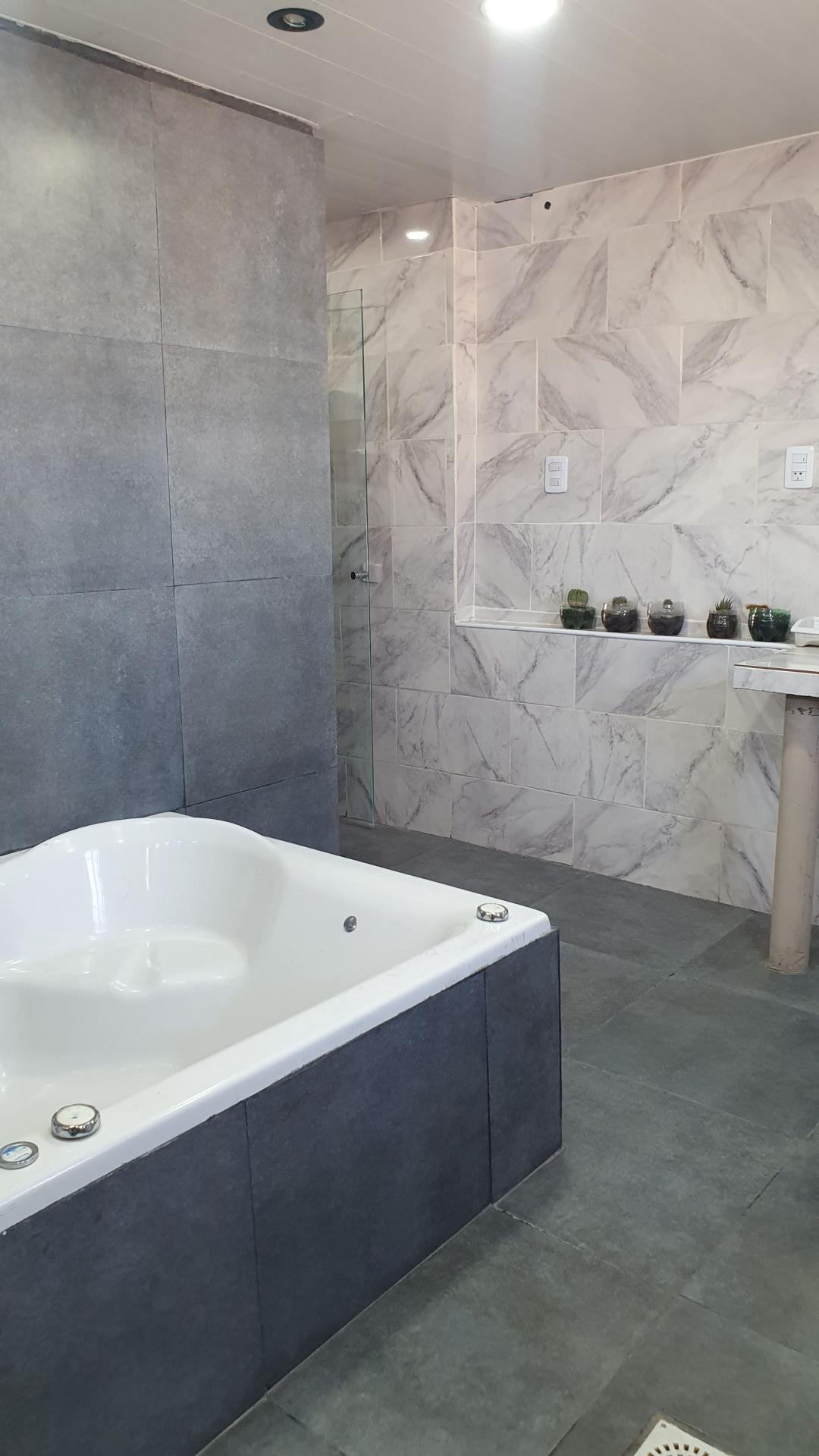 Casa en Venta en Libertad Y Emilio Rosas, Villa Rosas, Bahía Blanca - Bahía Blanca Propiedades | SITIO OFICIAL l
