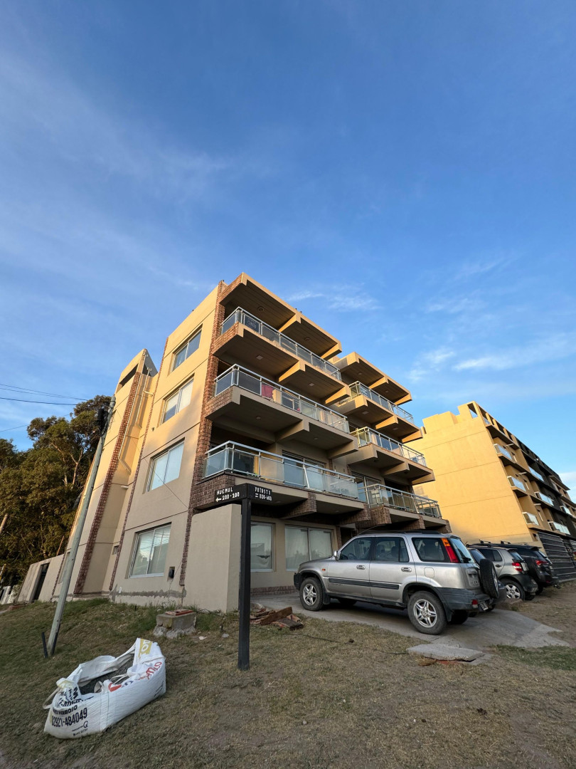 Semipiso en Venta en Huemul Y Yatasto, Monte del Este, Monte Hermoso - Bahía Blanca Propiedades | SITIO OFICIAL l