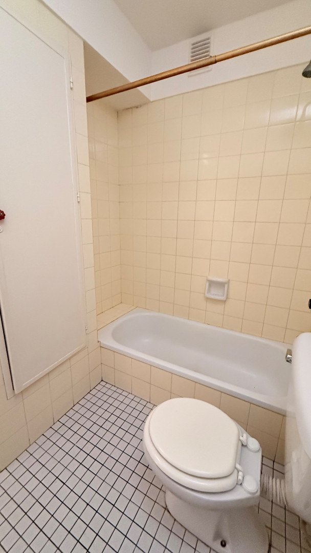 Departamento en Alquiler en Patricios 60, Piso 4, Macrocentro, Bahía Blanca - Bahía Blanca Propiedades | SITIO OFICIAL l