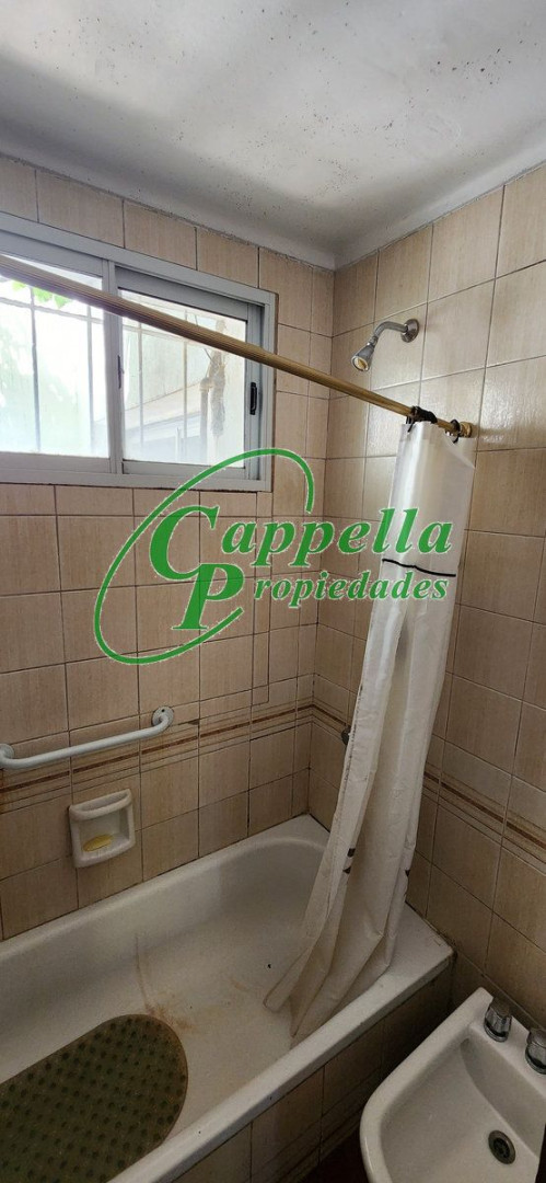 Casa en Venta en Charlone 974, Kilometro 5, Bahía Blanca - Bahía Blanca Propiedades | SITIO OFICIAL l