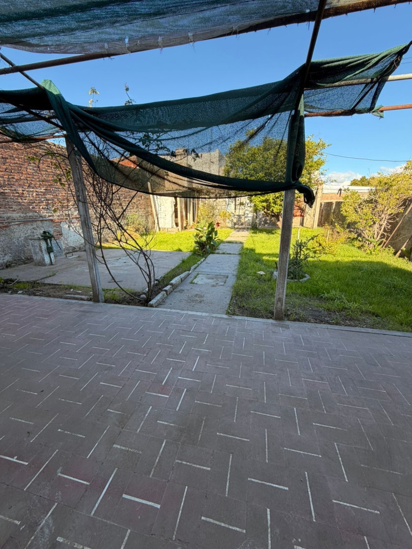 Casa con Local en Venta en Venezuela 2000, Villa Rosas, Bahía Blanca - Bahía Blanca Propiedades | SITIO OFICIAL l