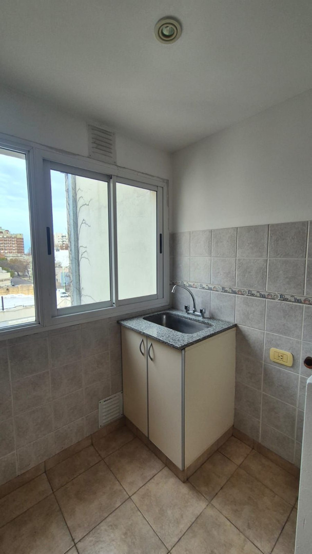 Departamento en Alquiler en Castelli 123, Centro, Bahía Blanca - Bahía Blanca Propiedades | SITIO OFICIAL l