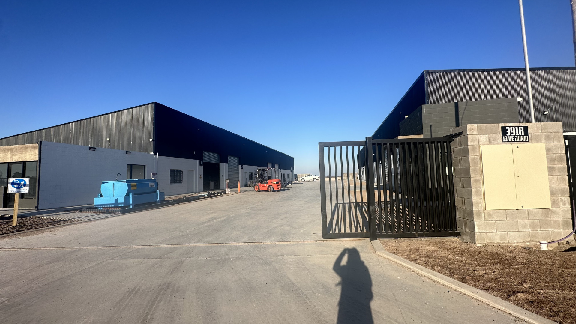 Galpón en Alquiler en 13 De Junio 3918,  Bahía Blanca - Bahía Blanca Propiedades | SITIO OFICIAL l