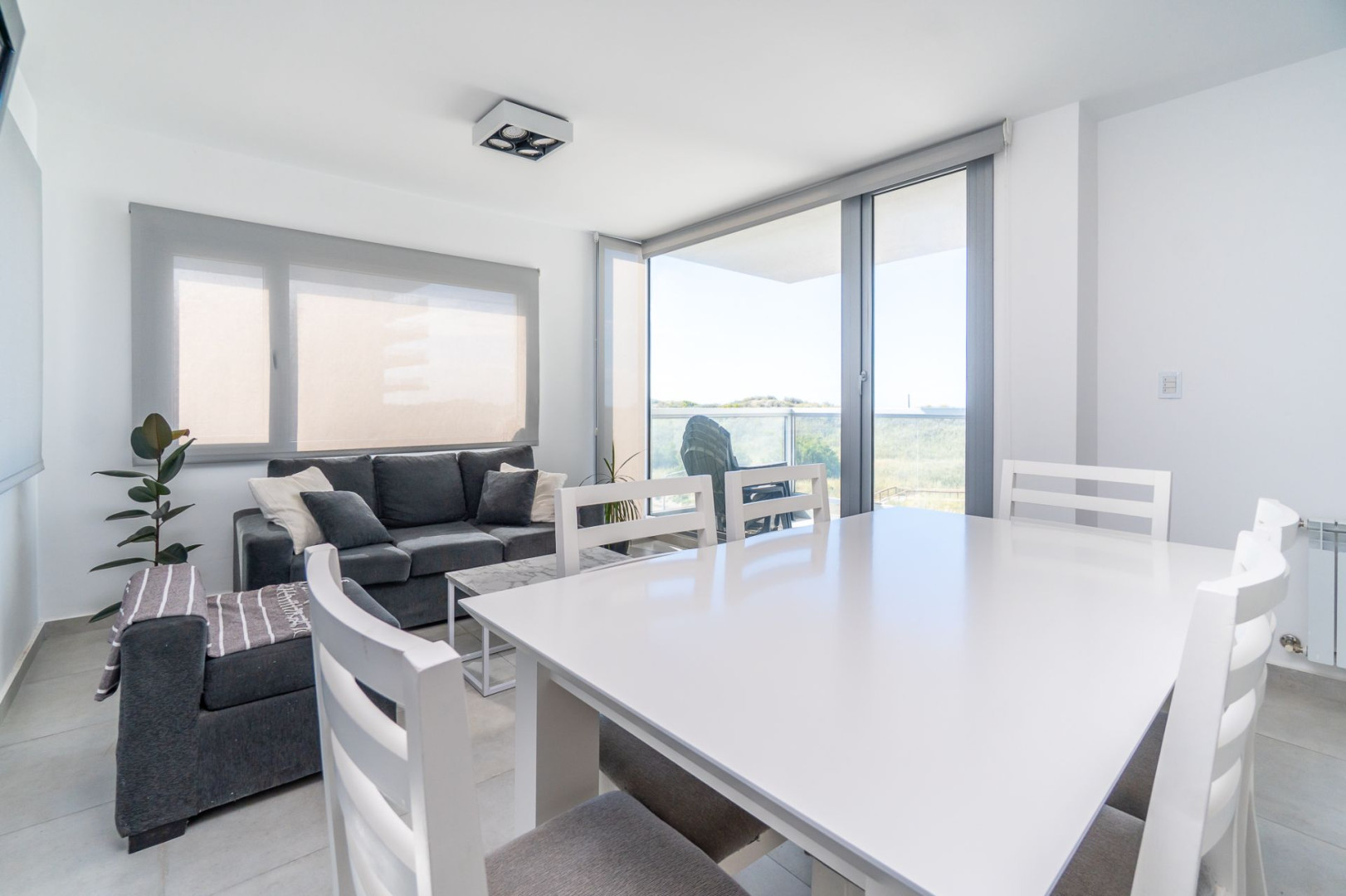 Departamento en Venta en Avenida Juan Perón 952 Piso 1 Departamento C, Centro, Monte Hermoso - Bahía Blanca Propiedades | SITIO OFICIAL l